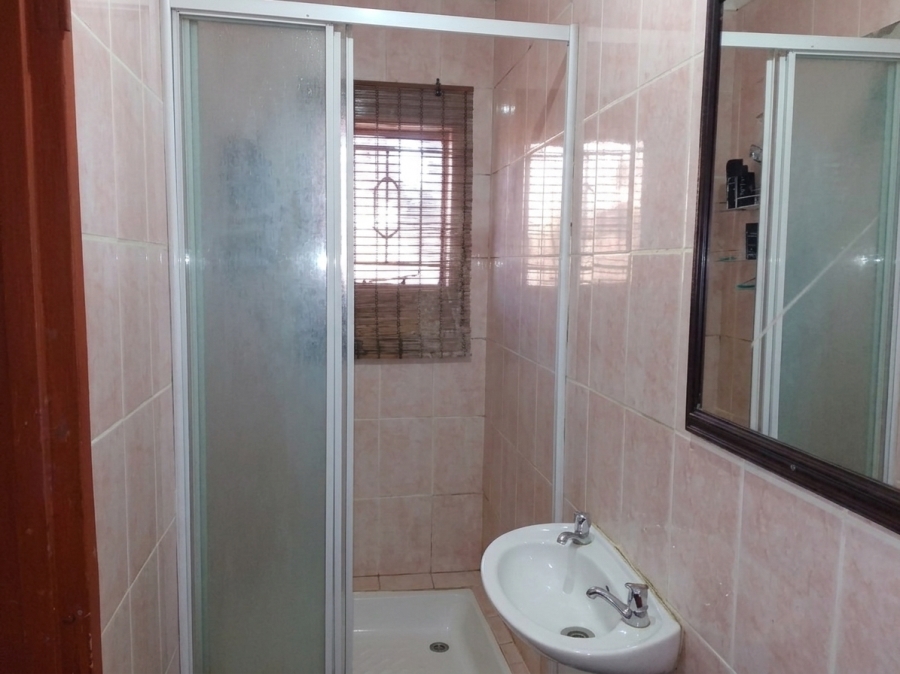 3 Bedroom Property for Sale in Geelhoutpark North West